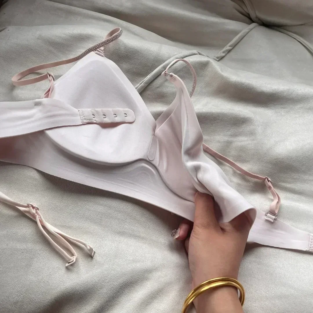 Plus Size Front Closure Wirele - Full Coverage Bra ulasan dan harga